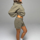 SIGNATURE SHORTS