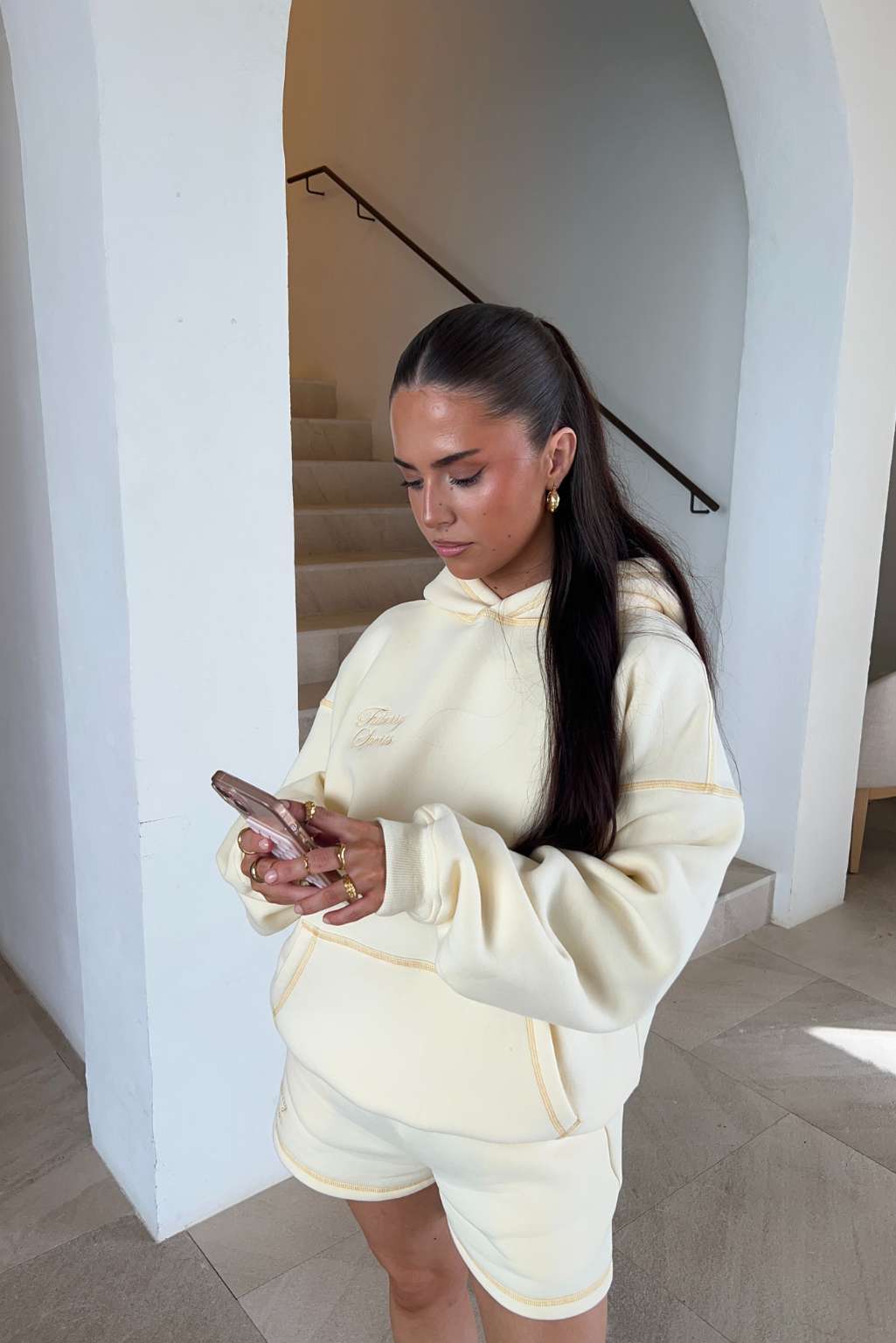 CONTOUR OVERSIZED HOODIE
