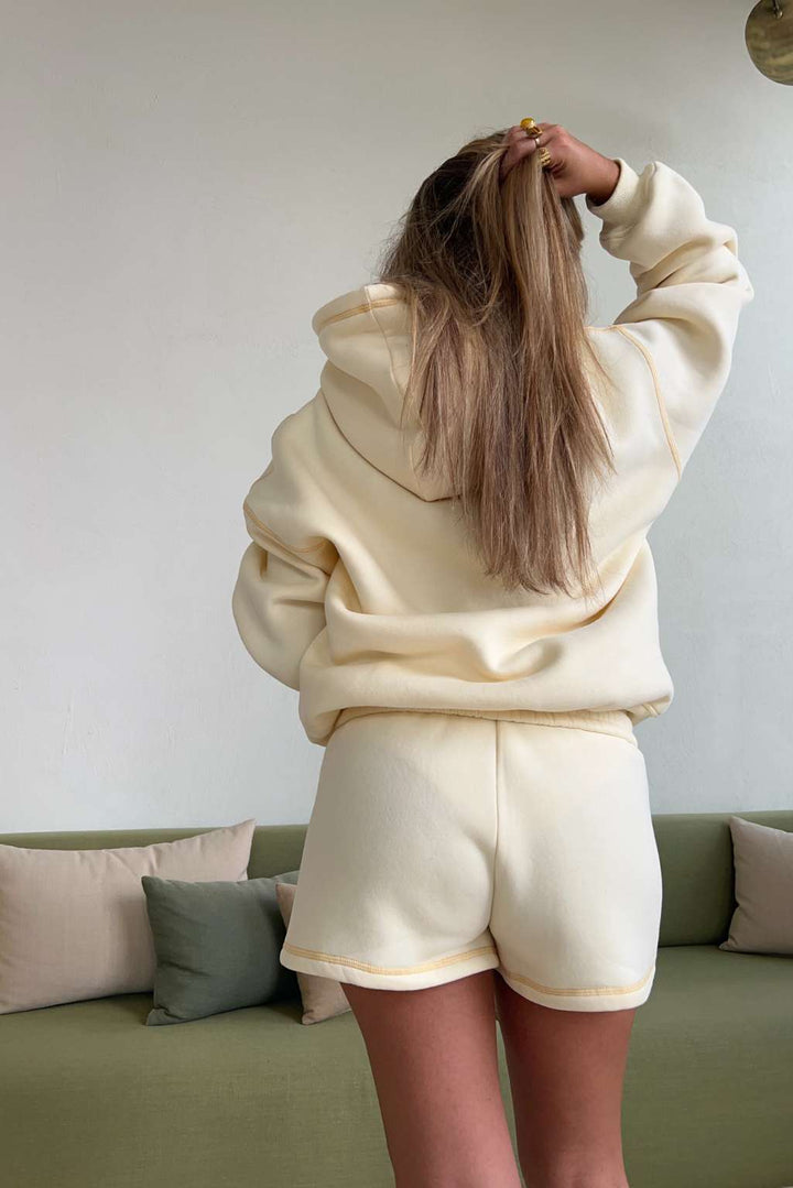 CONTOUR OVERSIZED HOODIE