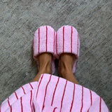 SUNDAY SLIPPERS