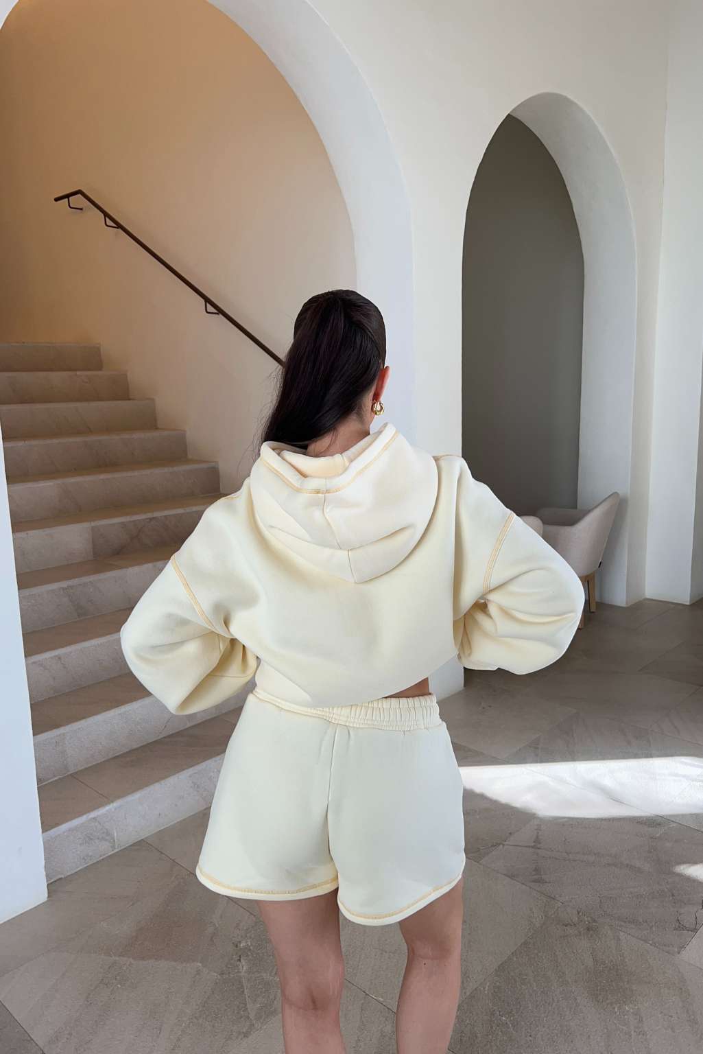 CONTOUR OVERSIZED HOODIE