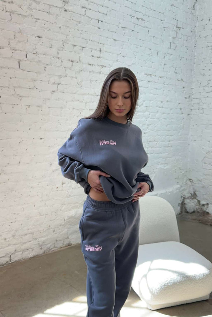 SOLD OUT - WELLNESS CLUB OVERSIZED CREWNECK