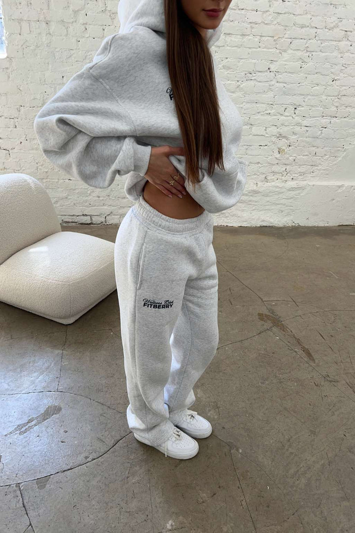 SOLD OUT - WELLNESS CLUB STRAIGHT LEG JOGGERS