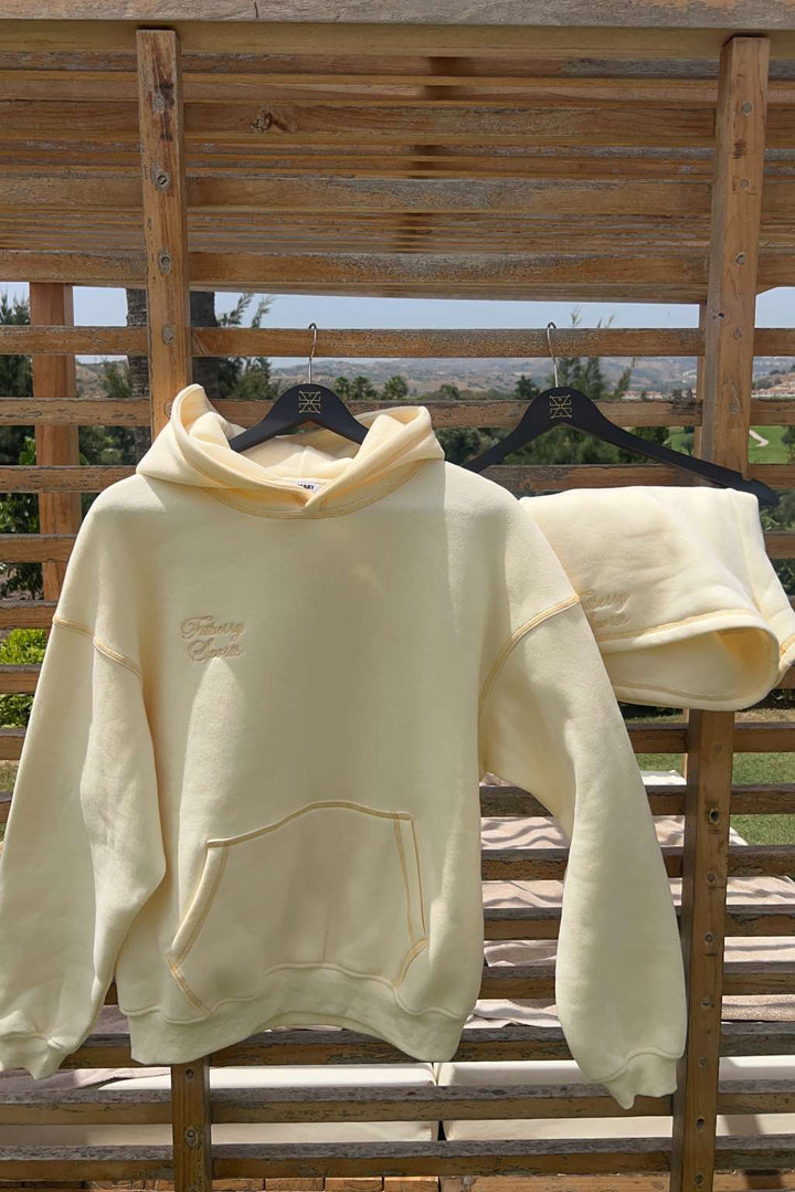 CONTOUR OVERSIZED HOODIE